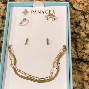 Necklace set